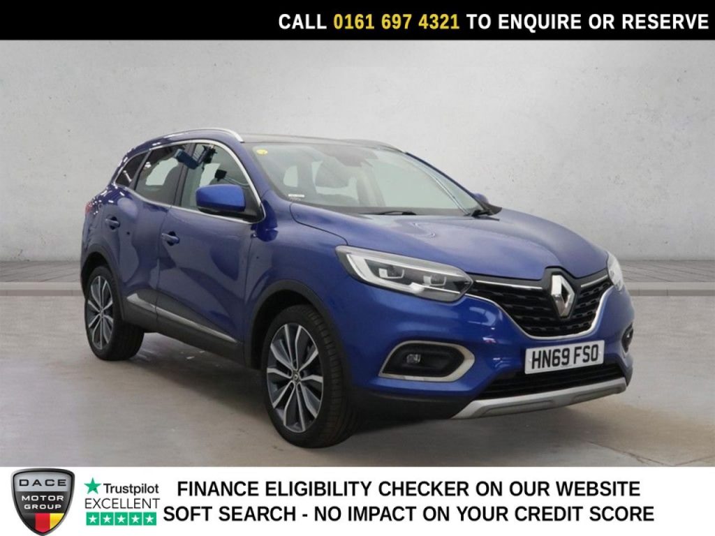 Used 2019 BLUE RENAULT KADJAR SUV 1.3 TCe S Edition SUV 5dr Petrol Manual Euro 6 (s/s) (160 ps) (reg. 2019-09-27) for sale in Manchester