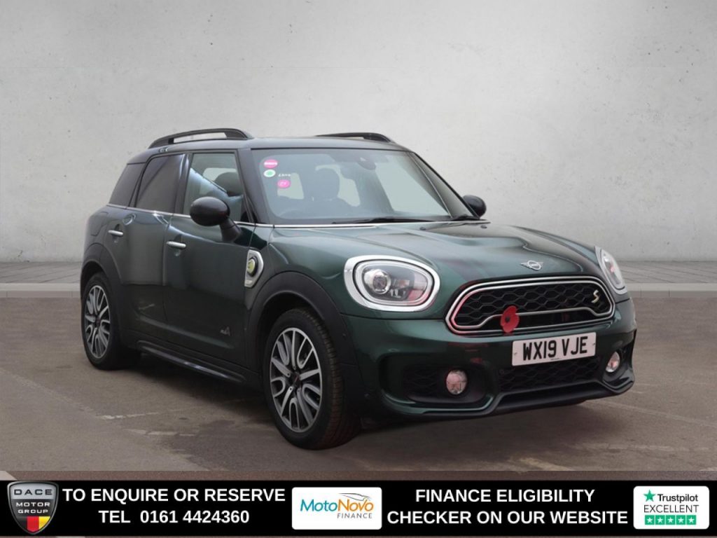 Used 2019 GREEN MINI COUNTRYMAN SUV 1.5 7.6kWh Cooper SE Sport SUV 5dr Petrol Plug-in Hybrid Auto ALL4 Euro 6 (s/s) (224 ps) (reg. 2019-03-08) for sale in Altrincham