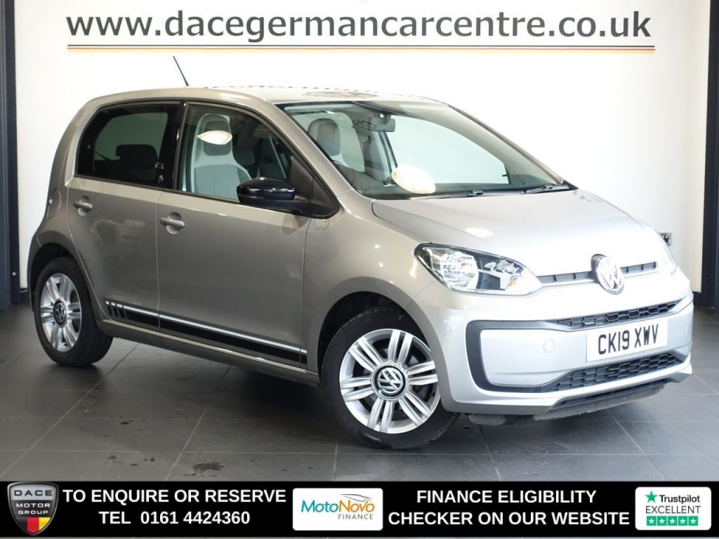 Used 2019 SILVER VOLKSWAGEN UP! Hatchback 1.0 up! beats Hatchback 5dr Petrol Manual Euro 6 (s/s) (60 ps) (reg. 2019-03-15) for sale in Altrincham