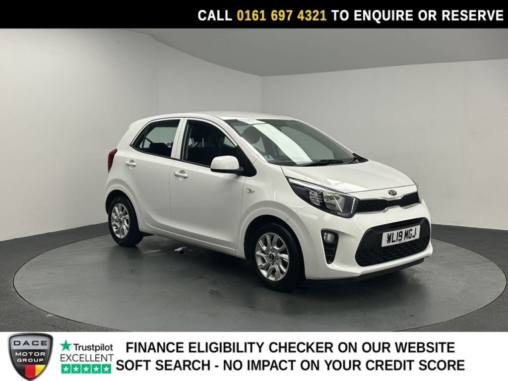 Used 2019 WHITE KIA PICANTO Hatchback 1.25 2 Hatchback 5dr Petrol Manual Euro 6 (83 bhp) (reg. 2019-05-31) for sale in Manchester