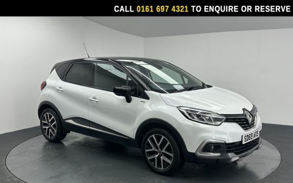 Used 2019 WHITE RENAULT CAPTUR SUV 1.3 TCe ENERGY S Edition SUV 5dr Petrol Manual Euro 6 (s/s) (130 ps) (reg. 2019-09-30) for sale in Manchester