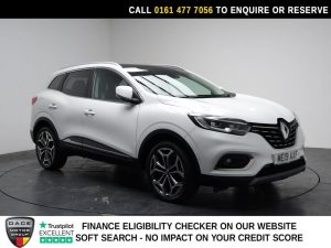 Used 2019 WHITE RENAULT KADJAR SUV 1.3 TCe GT Line SUV 5dr Petrol Manual Euro 6 (s/s) (140 ps) (reg. 2019-06-30) for sale in Stockport