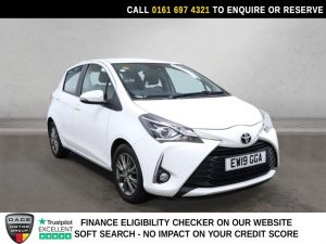 Used 2019 WHITE TOYOTA YARIS Hatchback 1.0 VVT-i Icon Hatchback 5dr Petrol Manual Euro 6 (72 ps) (reg. 2019-07-25) for sale in Manchester
