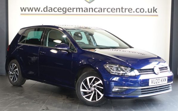Used 2020 BLUE VOLKSWAGEN GOLF Hatchback 1.5 TSI EVO Match Edition Hatchback 5dr Petrol DSG Euro 6 (s/s) (150 ps) (reg. 2020-03-02) for sale in Altrincham