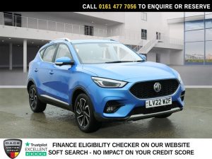 Used 2022 BLUE MG MG ZS SUV 1.0 T-GDI Exclusive SUV 5dr Petrol Manual Euro 6 (111 ps) (reg. 2022-06-30) for sale in Stockport