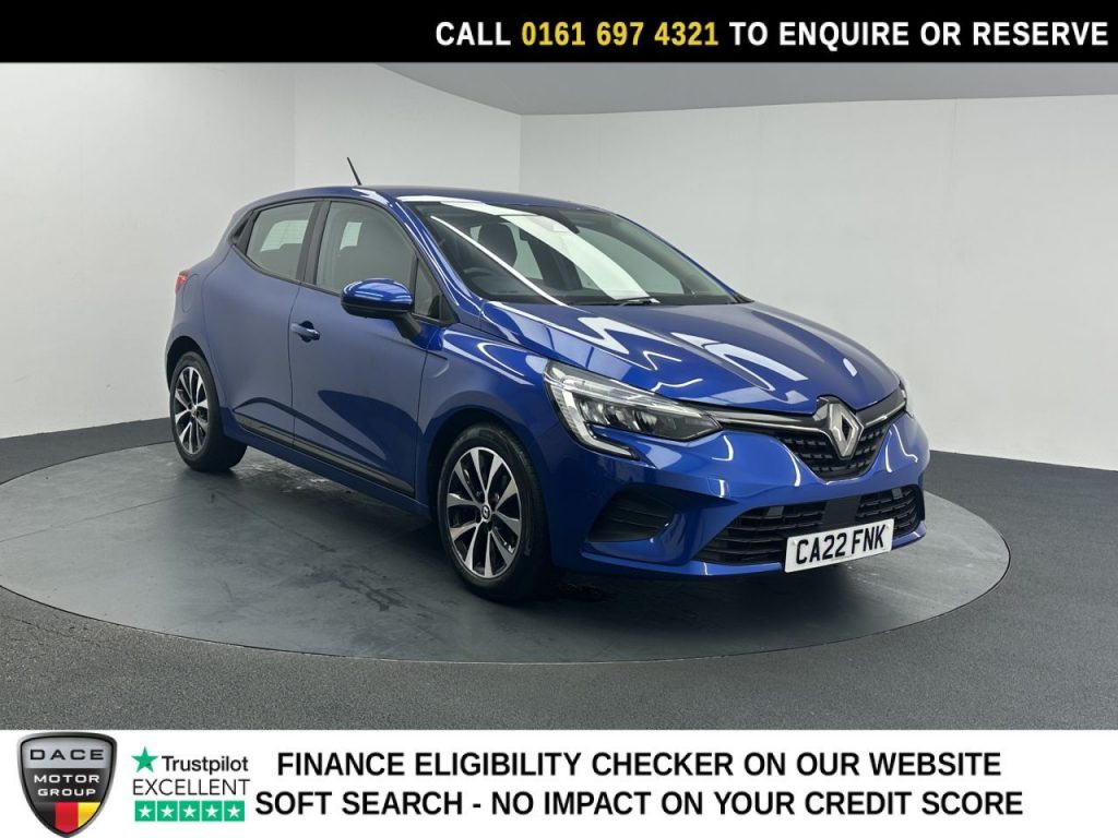 Used 2022 BLUE RENAULT CLIO Hatchback 1.0 TCe Iconic Edition Hatchback 5dr Petrol Manual Euro 6 (s/s) (90 ps) (reg. 2022-04-22) for sale in Manchester