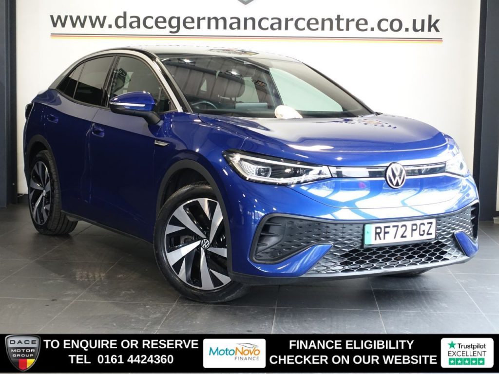 Used 2022 BLUE VOLKSWAGEN ID.5 SUV Pro 77kWh Style SUV 5dr Electric Auto (174 ps) (reg. 2022-12-30) for sale in Altrincham