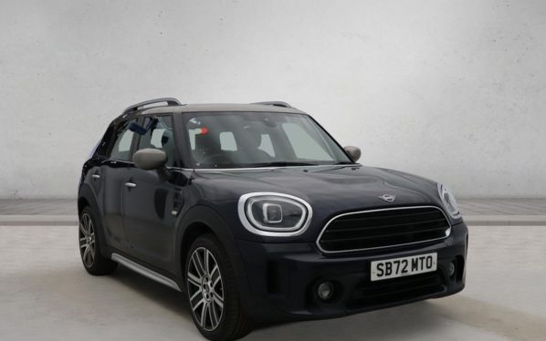 Used 2023 BLACK MINI COUNTRYMAN SUV 1.5 Cooper Exclusive SUV 5dr Petrol Steptronic Euro 6 (s/s) (136 ps) (reg. 2023-01-28) for sale in Altrincham