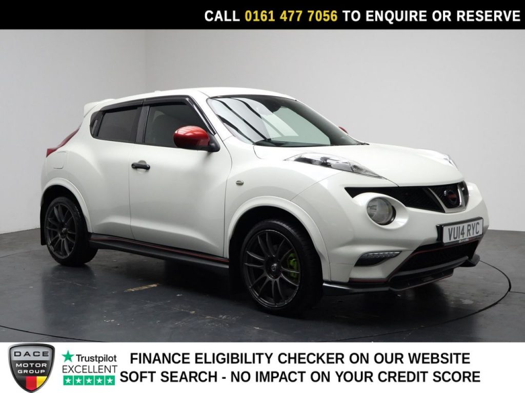 Used 2014 WHITE NISSAN JUKE SUV 1.6 DIG-T Nismo SUV 5dr Petrol Manual Euro 5 (200 ps) (reg. 2014-03-01) for sale in Stockport