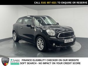 Used 2015 BLACK MINI COOPER SUV 1.6 Cooper SUV 3dr Petrol Manual Euro 5 (s/s) (122 ps) (reg. 2015-09-14) for sale in Manchester