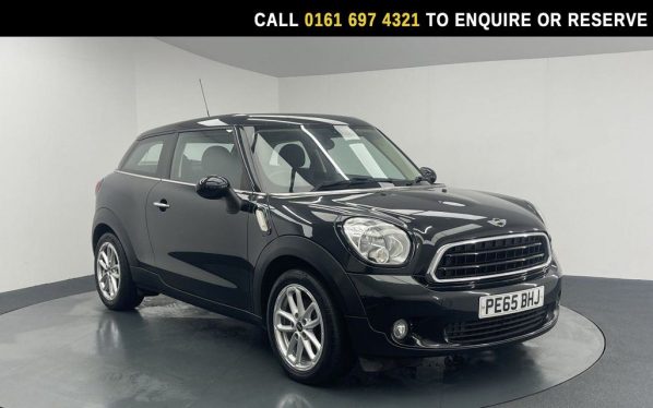 Used 2015 BLACK MINI COOPER SUV 1.6 Cooper SUV 3dr Petrol Manual Euro 5 (s/s) (122 ps) (reg. 2015-09-14) for sale in Manchester