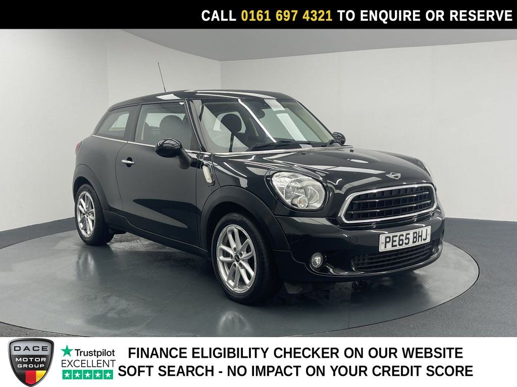 Used 2015 BLACK MINI COOPER SUV 1.6 Cooper SUV 3dr Petrol Manual Euro 5 (s/s) (122 ps) (reg. 2015-09-14) for sale in Manchester