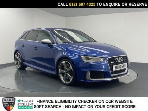 Used 2016 BLUE AUDI RS3 Hatchback 2.5 TFSI Sportback 5dr Petrol S Tronic quattro Euro 6 (s/s) (Nav) (367 ps) (reg. 2016-03-14) for sale in Manchester