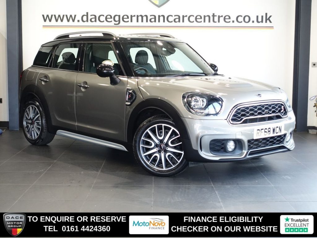 Used 2018 SILVER MINI COUNTRYMAN SUV 2.0 Cooper S Sport SUV 5dr Petrol Steptronic Euro 6 (s/s) (192 ps) (reg. 2018-12-21) for sale in Altrincham