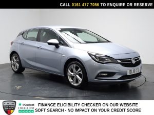 Used 2018 SILVER VAUXHALL ASTRA Hatchback 1.4i SRi Hatchback 5dr Petrol Manual Euro 6 (100 ps) (reg. 2018-06-26) for sale in Stockport