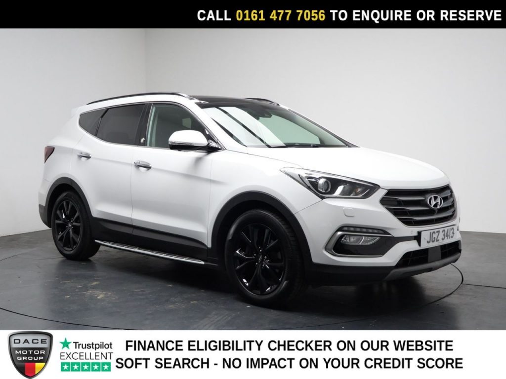 Used 2018 WHITE HYUNDAI SANTA FE SUV 2.2 CRDi Blue Drive Endurance Edition SUV 5dr Diesel Auto 4WD Euro 6 (s/s) (7 Seat) (200 ps) (reg. 2018-03-26) for sale in Stockport
