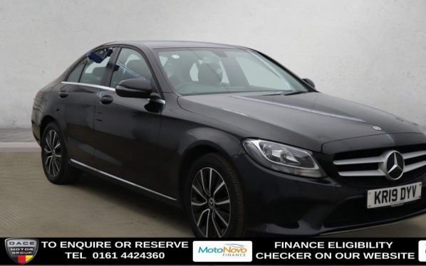 Used 2019 BLACK MERCEDES-BENZ C-CLASS Saloon 1.5 C200 MHEV EQ Boost SE Saloon 4dr Petrol G-Tronic+ Euro 6 (s/s) (198 ps) (reg. 2019-04-05) for sale in Altrincham