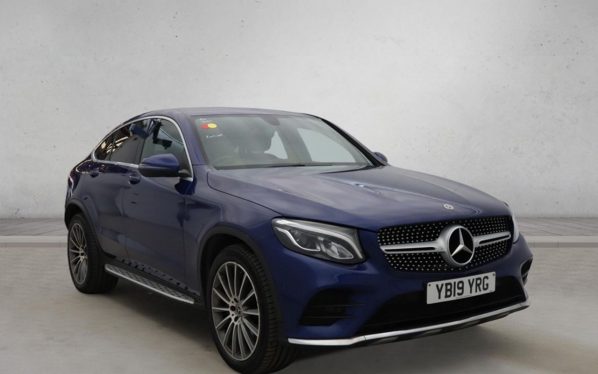 Used 2019 BLUE MERCEDES-BENZ GLC SUV 2.0 GLC250 AMG Line Coupe 5dr Petrol G-Tronic+ 4MATIC Euro 6 (s/s) (211 ps) (reg. 2019-05-09) for sale in Altrincham