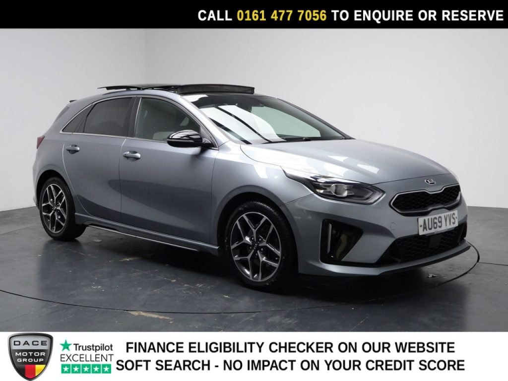 Used 2019 SILVER KIA CEED Hatchback 1.4 T-GDi GT-Line Lunar Edition Hatchback 5dr Petrol Manual Euro 6 (s/s) (138 bhp) (reg. 2019-11-18) for sale in Stockport