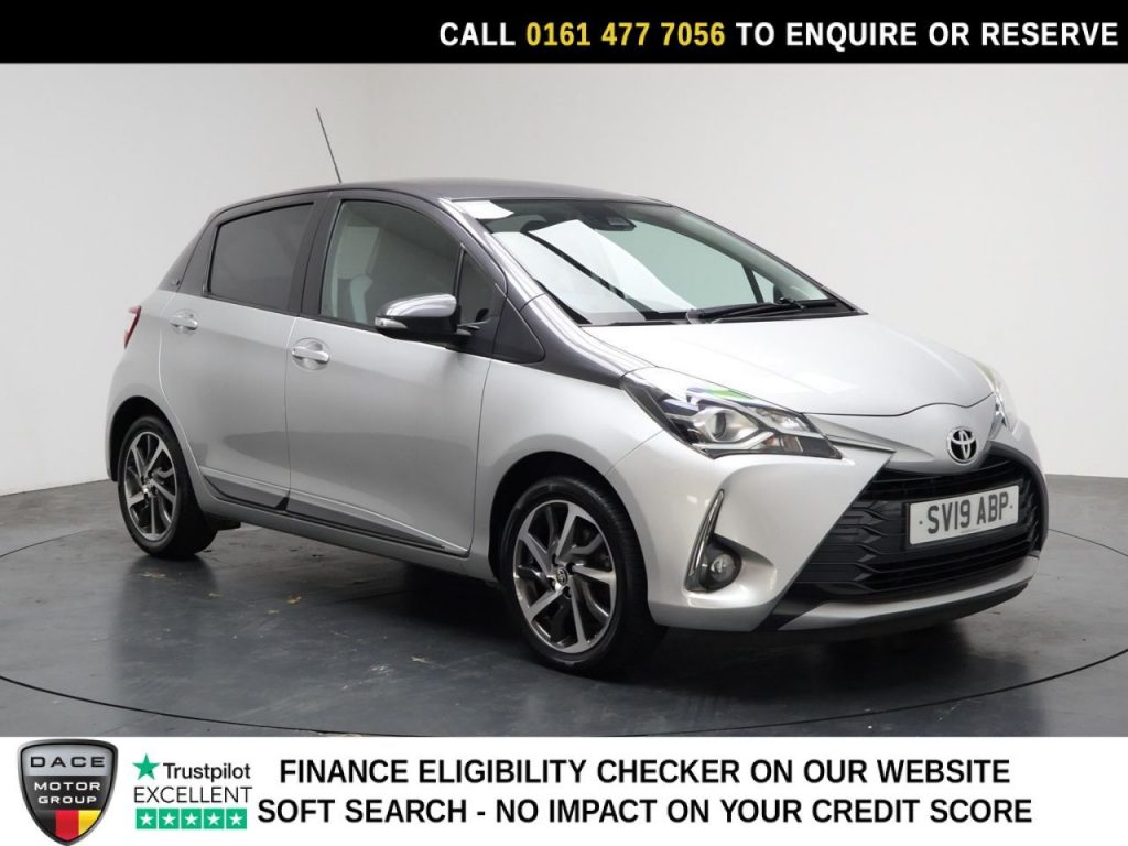 Used 2019 SILVER TOYOTA YARIS Hatchback 1.5 VVT-i Y20 Hatchback 5dr Petrol Manual Euro 6 (111 ps) (reg. 2019-06-28) for sale in Stockport