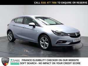 Used 2019 SILVER VAUXHALL ASTRA Hatchback 1.4i Turbo GPF SRi Hatchback 5dr Petrol Auto Euro 6 (s/s) (150 ps) (reg. 2019-06-28) for sale in Stockport