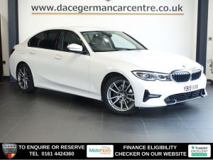 Used 2019 WHITE BMW 3 SERIES Saloon 2.0 320d Sport Saloon 4dr Diesel Auto xDrive Euro 6 (s/s) (190 ps) (reg. 2019-04-17) for sale in Altrincham