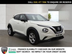 Used 2020 WHITE NISSAN JUKE SUV 1.0 DIG-T N-Connecta SUV 5dr Petrol Manual Euro 6 (s/s) (117 ps) (reg. 2020-03-10) for sale in Stockport