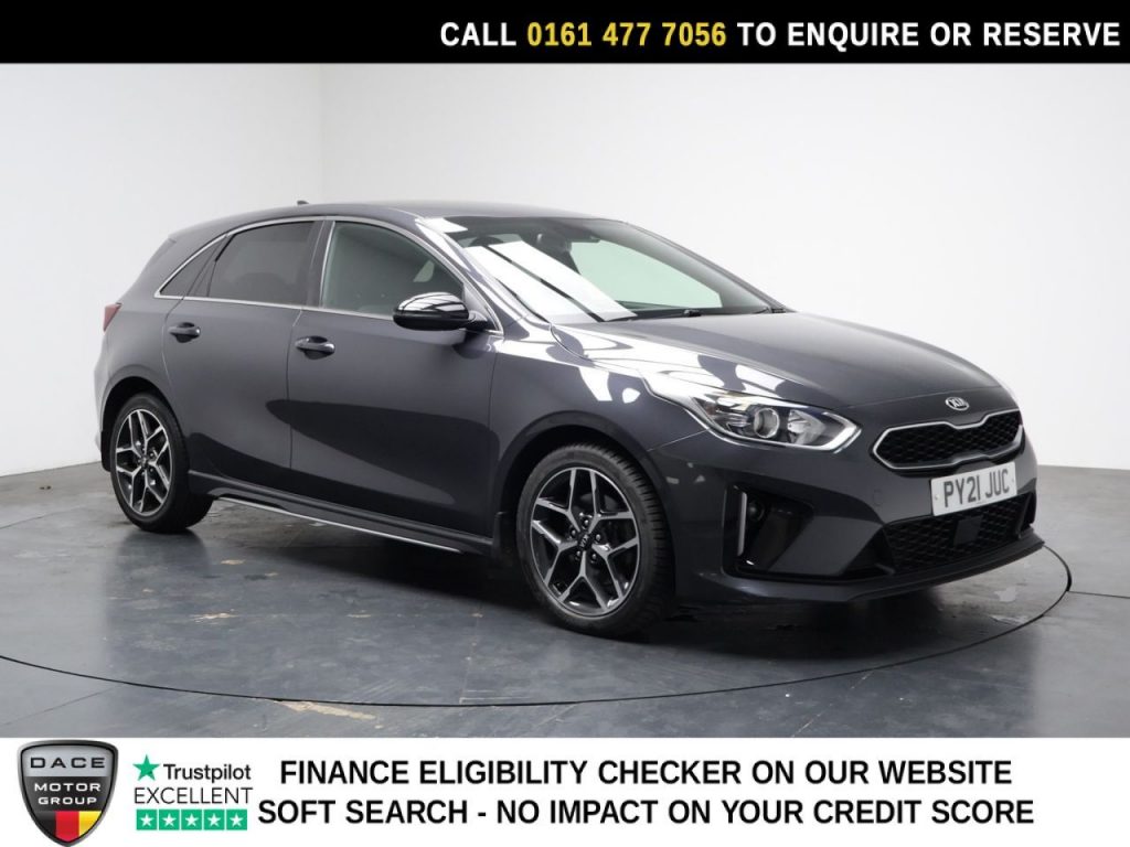 Used 2021 GREY KIA CEED Hatchback 1.6 CRDi MHEV GT-Line Hatchback 5dr Diesel Hybrid Manual Euro 6 (s/s) (134 bhp) (reg. 2021-07-29) for sale in Stockport