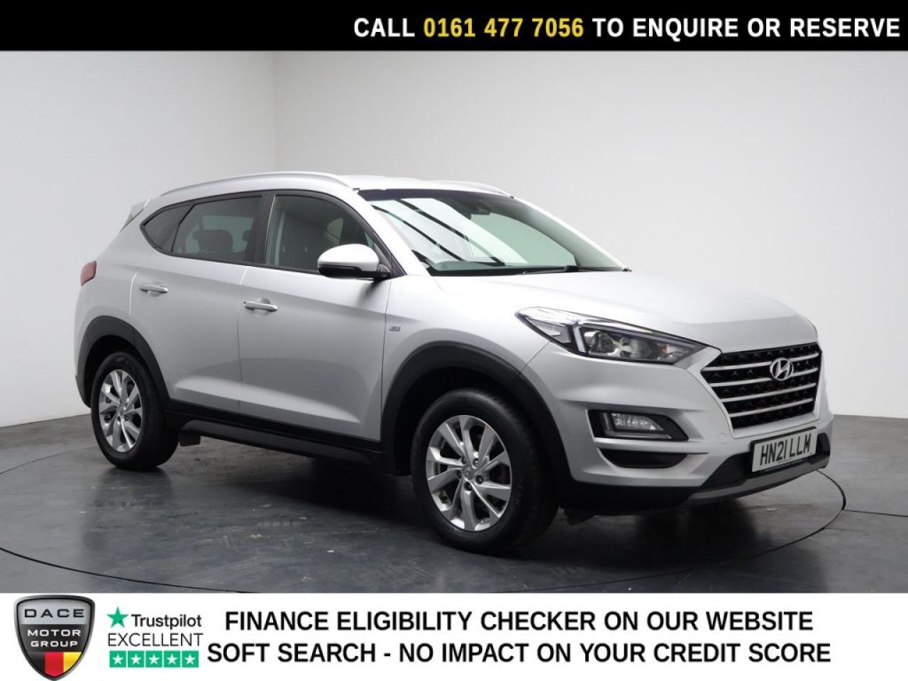 Used 2021 SILVER HYUNDAI TUCSON SUV 1.6 CRDi MHEV SE Nav SUV 5dr Diesel Hybrid DCT Euro 6 (s/s) (136 ps) (reg. 2021-03-27) for sale in Stockport