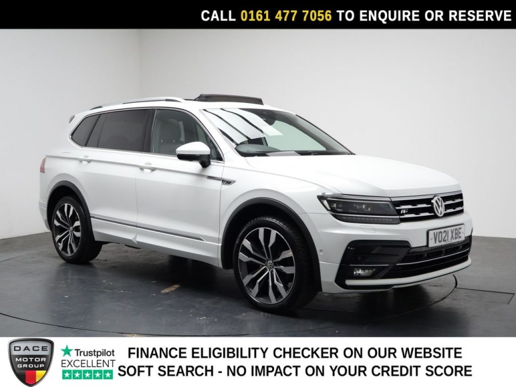 Used 2021 WHITE VOLKSWAGEN TIGUAN ALLSPACE SUV 1.5 TSI EVO R-Line Tech SUV 5dr Petrol DSG Euro 6 (s/s) (150 ps) (reg. 2021-04-22) for sale in Stockport