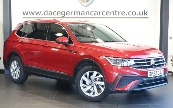 Used 2022 RED VOLKSWAGEN TIGUAN ALLSPACE SUV 1.5 TSI Life SUV 5dr Petrol DSG Euro 6 (s/s) (150 ps) (reg. 2022-08-02) for sale in Altrincham