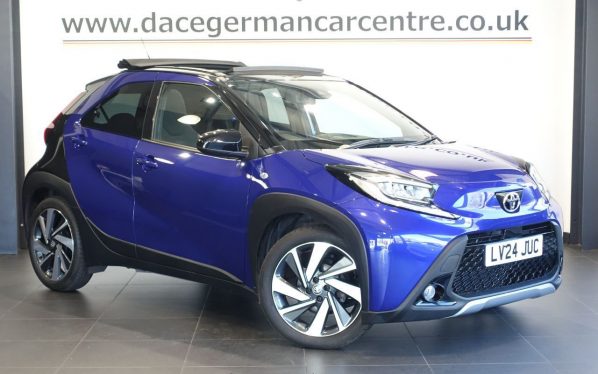 Used 2024 BLUE TOYOTA AYGO X Hatchback 1.0 VVT-i Exclusive Hatchback 5dr Petrol Manual Euro 6 (s/s) (72 ps) (reg. 2024-03-27) for sale in Altrincham