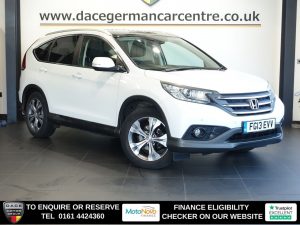 Used 2013 WHITE HONDA CR-V SUV 2.0 i-VTEC EX SUV 5dr Petrol Auto 4WD Euro 5 (155 ps) (reg. 2013-04-18) for sale in Altrincham
