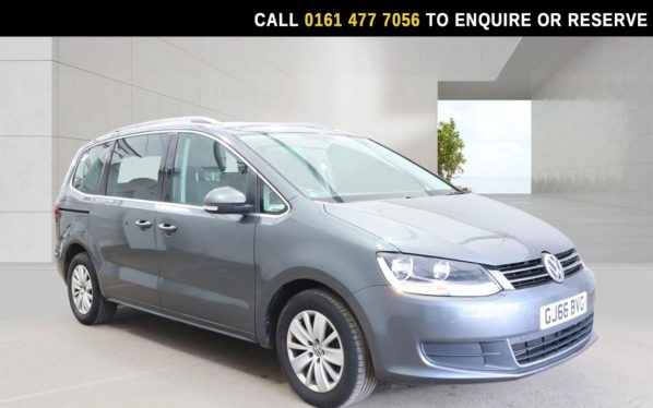 Used 2016 GREY VOLKSWAGEN SHARAN MPV 2.0 TDI BlueMotion Tech SE Nav MPV 5dr Diesel DSG Euro 6 (s/s) (150 ps) (reg. 2016-11-01) for sale in Stockport
