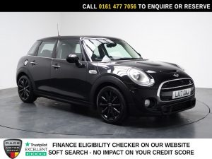 Used 2017 BLACK MINI HATCH Hatchback 2.0 Cooper SD Hatchback 5dr Diesel Auto 6Spd Euro 6 (s/s) (170 ps) (reg. 2017-06-30) for sale in Stockport