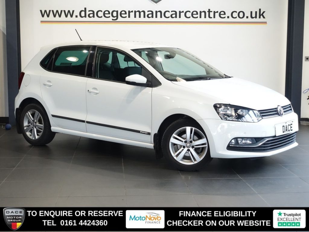 Used 2017 WHITE VOLKSWAGEN POLO Hatchback 1.2 TSI BlueMotion Tech Match Edition Hatchback 5dr Petrol Manual Euro 6 (s/s) (90 ps) (reg. 2017-06-29) for sale in Altrincham