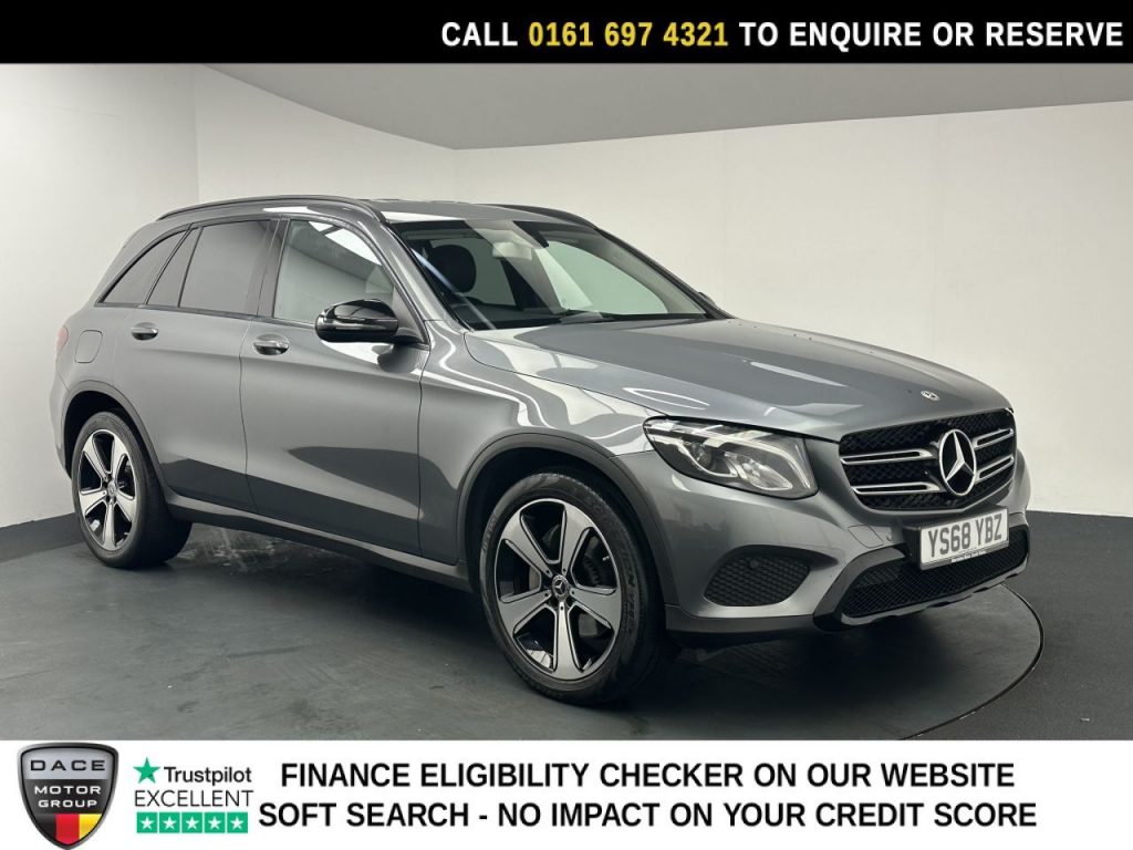 Used 2018 GREY MERCEDES-BENZ GLC SUV 2.1 GLC220d Urban Edition SUV 5dr Diesel G-Tronic+ 4MATIC Euro 6 (s/s) (170 ps) (reg. 2018-11-19) for sale in Manchester