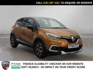 Used 2018 ORANGE RENAULT CAPTUR SUV 0.9 TCe ENERGY GT Line SUV 5dr Petrol Manual Euro 6 (s/s) (90 ps) (reg. 2018-09-28) for sale in Manchester