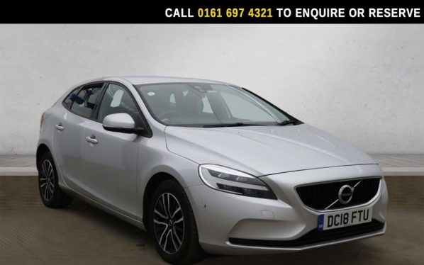 Used 2018 SILVER VOLVO V40 Hatchback 2.0 T2 GPF Momentum Hatchback 5dr Petrol Manual Euro 6 (s/s) (122 ps) (reg. 2018-06-25) for sale in Manchester