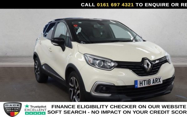 Used 2018 WHITE RENAULT CAPTUR SUV 0.9 TCe ENERGY Iconic SUV 5dr Petrol Manual Euro 6 (s/s) (90 ps) (reg. 2018-06-20) for sale in Manchester