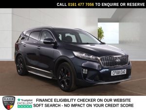 Used 2019 BLUE KIA SORENTO SUV 2.2 CRDi GT-Line SUV 5dr Diesel Auto AWD Euro 6 (s/s) (197 bhp) (reg. 2019-01-07) for sale in Stockport