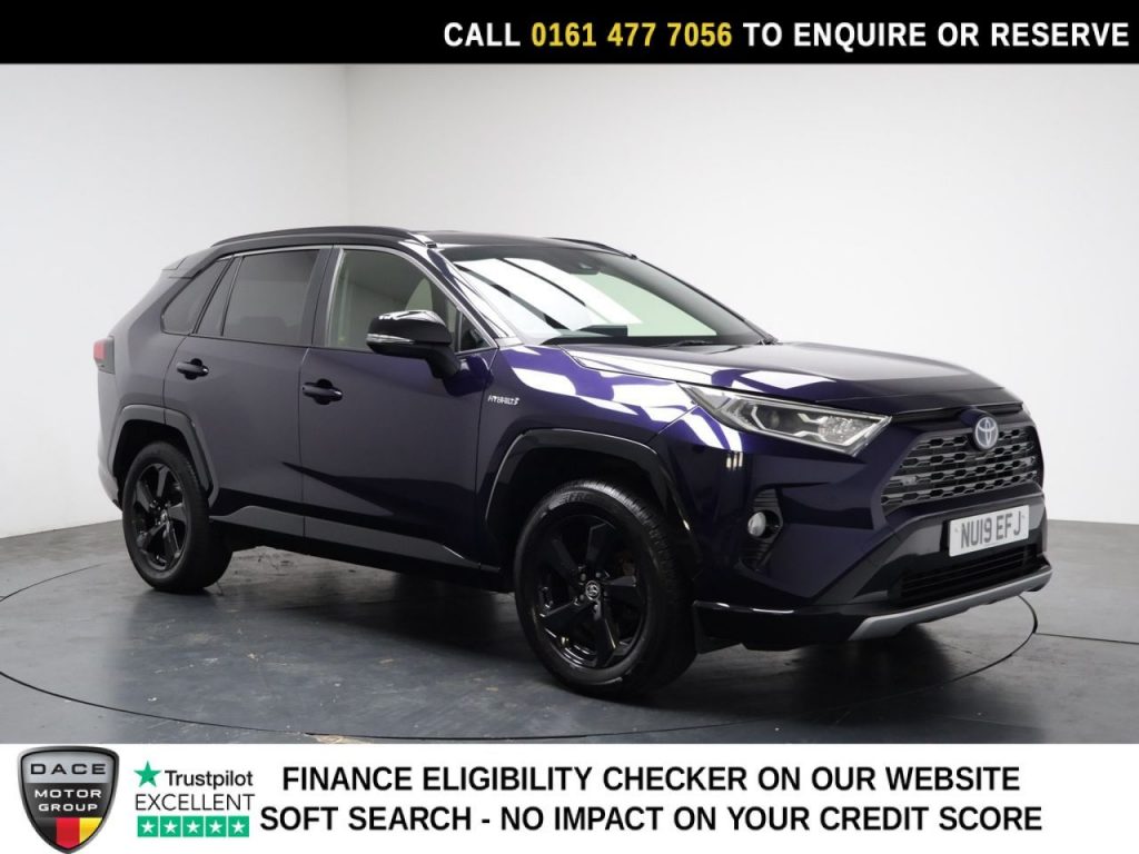 Used 2019 BLUE TOYOTA RAV4 SUV 2.5 VVT-h Dynamic SUV 5dr Petrol Hybrid CVT 4WD Euro 6 (s/s) (222 ps) (reg. 2019-05-07) for sale in Stockport