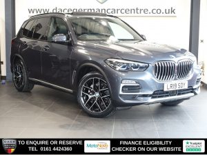 Used 2019 GREY BMW X5 SUV 3.0 40i xLine SUV 5dr Petrol Auto xDrive Euro 6 (s/s) (340 ps) (reg. 2019-05-08) for sale in Altrincham