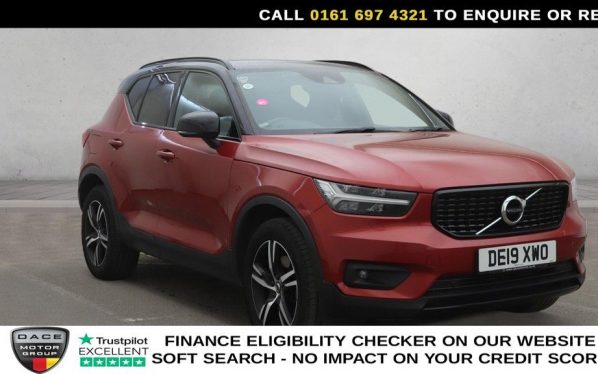 Used 2019 RED VOLVO XC40 SUV 2.0 T5 R-Design SUV 5dr Petrol Auto AWD Euro 6 (s/s) (247 ps) (reg. 2019-03-17) for sale in Manchester