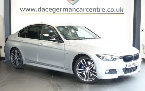 Used 2019 SILVER BMW 3 SERIES Saloon 2.0 320i M Sport Shadow Edition Saloon 4dr Petrol Auto Euro 6 (s/s) (184 ps) (reg. 2019-03-26) for sale in Altrincham