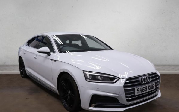 Used 2019 WHITE AUDI A5 Hatchback 2.0 TFSI 40 S line Sportback 5dr Petrol S Tronic Euro 6 (s/s) (190 ps) (reg. 2019-12-31) for sale in Altrincham