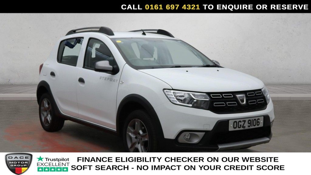 Used 2019 WHITE DACIA SANDERO STEPWAY Hatchback 0.9 TCe Comfort Hatchback 5dr Petrol Manual Euro 6 (s/s) (90 ps) (reg. 2019-09-30) for sale in Manchester