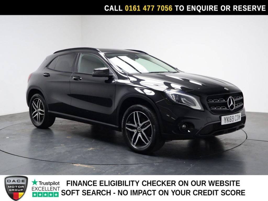 Used 2020 BLACK MERCEDES-BENZ GLA SUV 1.6 GLA180 GPF Urban Edition SUV 5dr Petrol 7G-DCT Euro 6 (s/s) (122 ps) (reg. 2020-01-31) for sale in Stockport