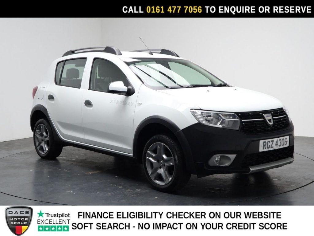 Used 2020 WHITE DACIA SANDERO STEPWAY Hatchback 1.0 SCe Essential Hatchback 5dr Petrol Manual Euro 6 (75 ps) (reg. 2020-03-20) for sale in Stockport