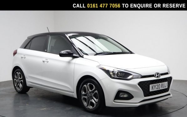 Used 2020 WHITE HYUNDAI I20 Hatchback 1.2 Play Hatchback 5dr Petrol Manual Euro 6 (s/s) (84 ps) (reg. 2020-07-27) for sale in Stockport